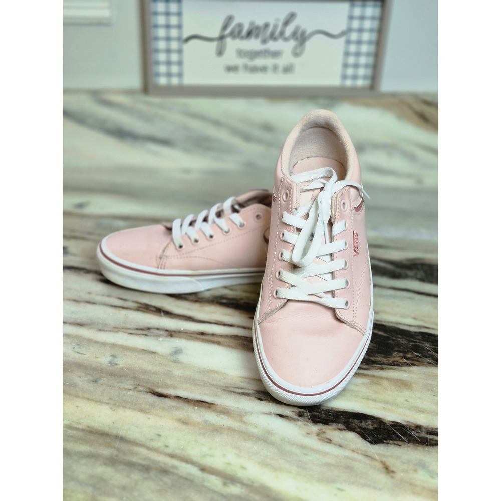 Vans Womens‎ Pink Leather Low Top Lace Up Skateboard Sneakers Size 8 Streetwear